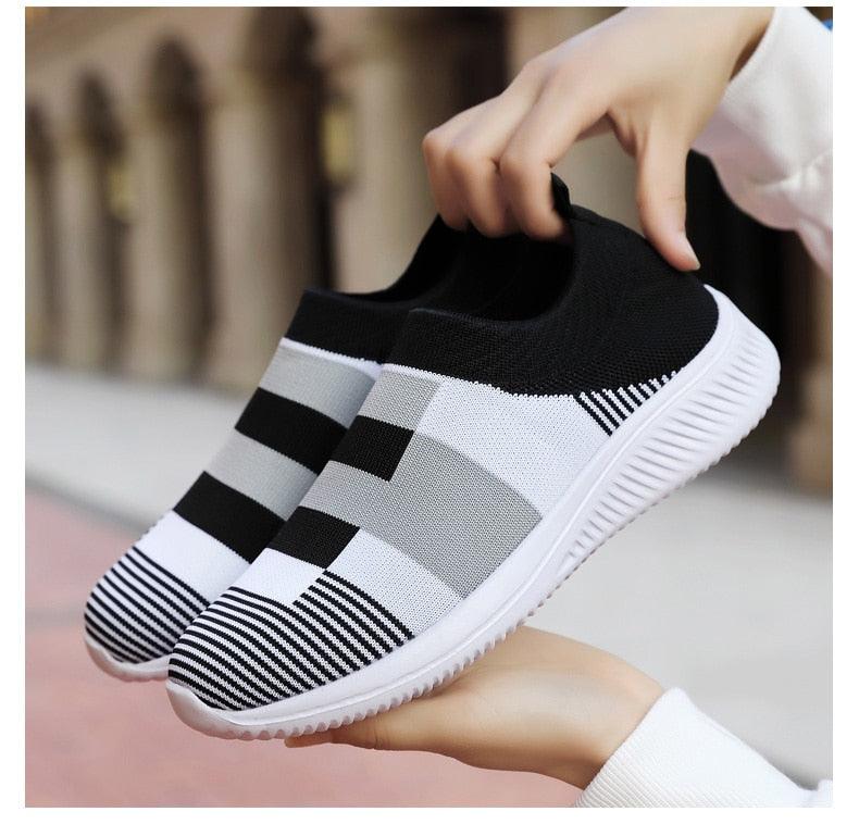 Elegant Women Shoes Espadrilles Knitted Sneakers Women New Flat Shoes Mix Color Casual Walking Shoes Slip-on Sock Shoe Lady Girls Running Shoes Mesh Air Mesh Womens Espadrilles