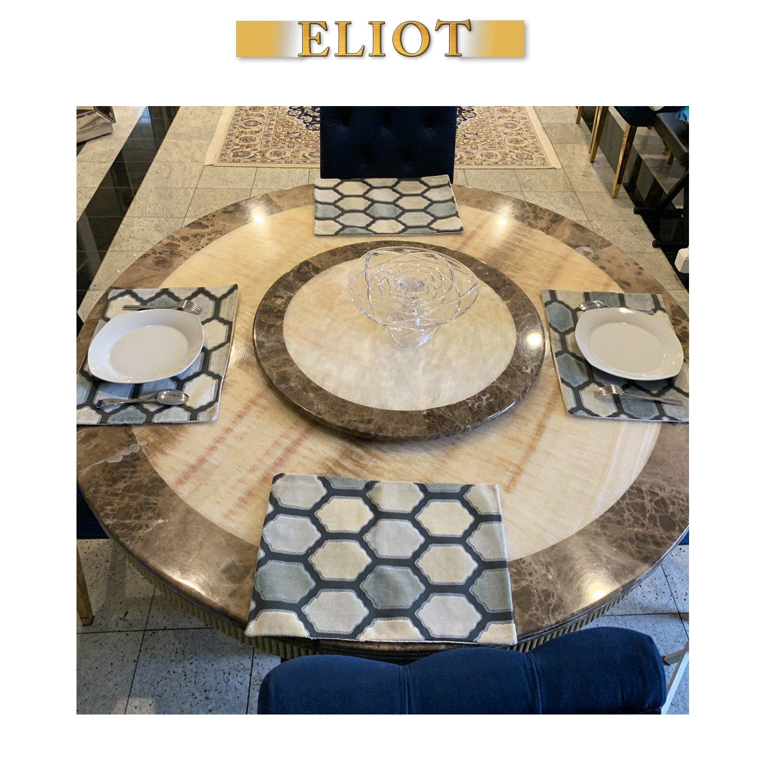 Seymour - Pack of 4 Beautiful Cut Velvet Placemats - Color: Carrara