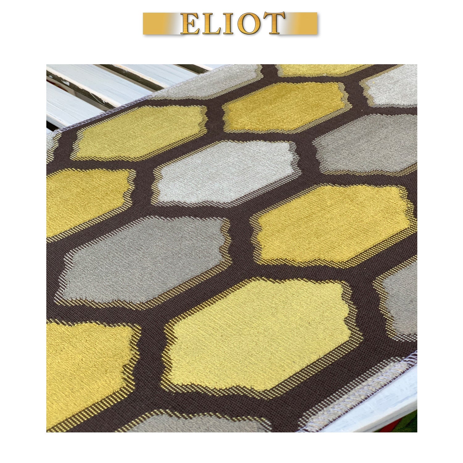 Seymour - Pack of 4 Beautiful Cut Velvet One-Side Placemats - Color:Curry