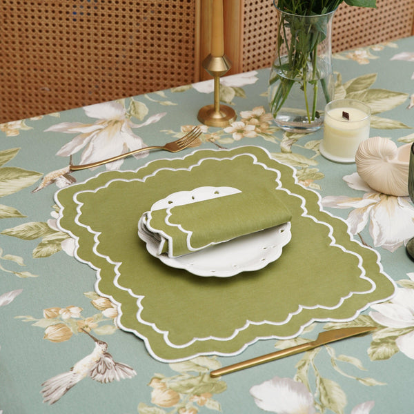 ELARA GREEN RECTANGLE FABRIC PLACEMAT & NAPKIN SET (Set Of 4)