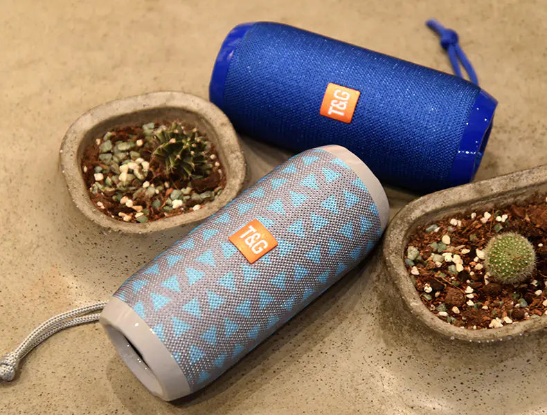 Waterproof Wireless Bluetooth Speaker with Mic (G117)