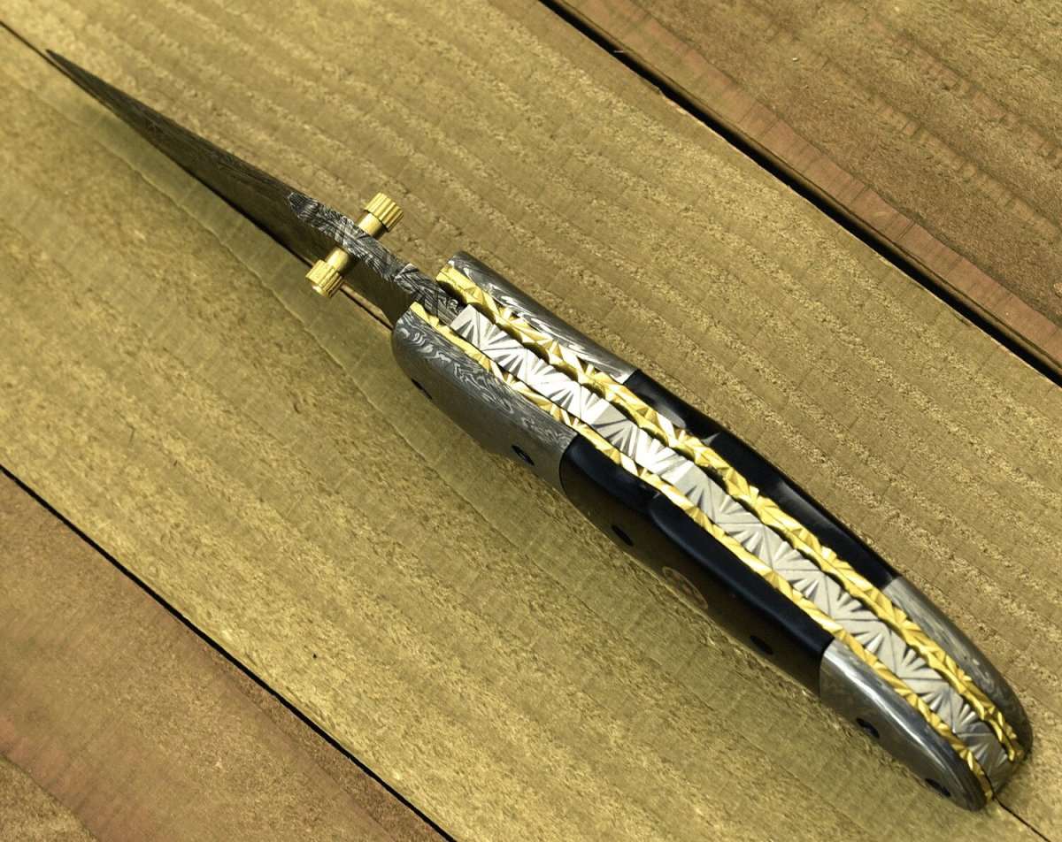 Exodus Gentleman's Folding Knife with Black Handle and Knife Sharpener