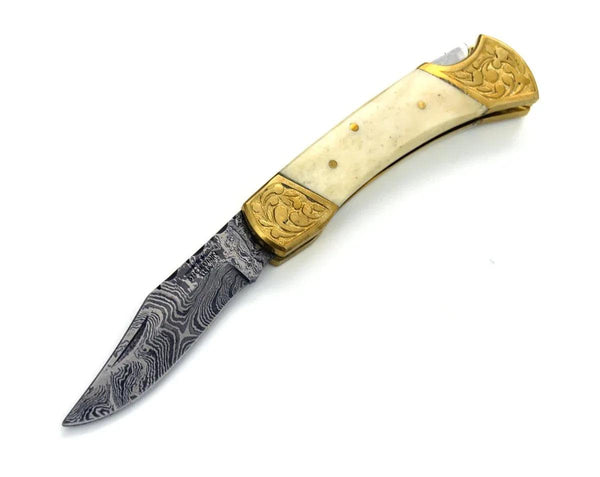Expedition Damascus Pocket Knife with Pakka Wood Handle - Gifts for You 'n Me