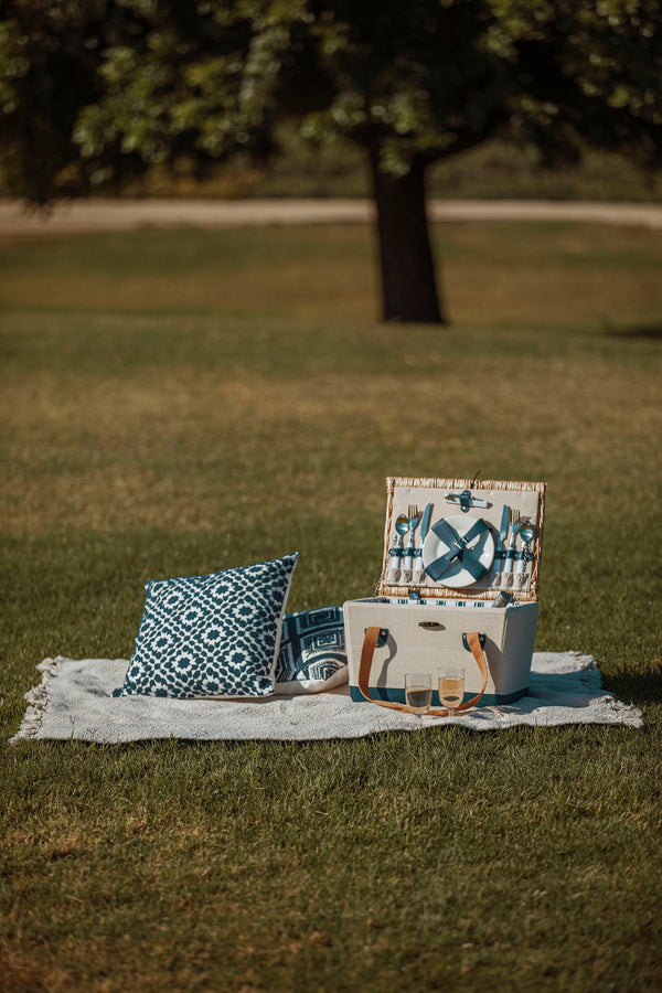 Boardwalk Picnic Basket for 2