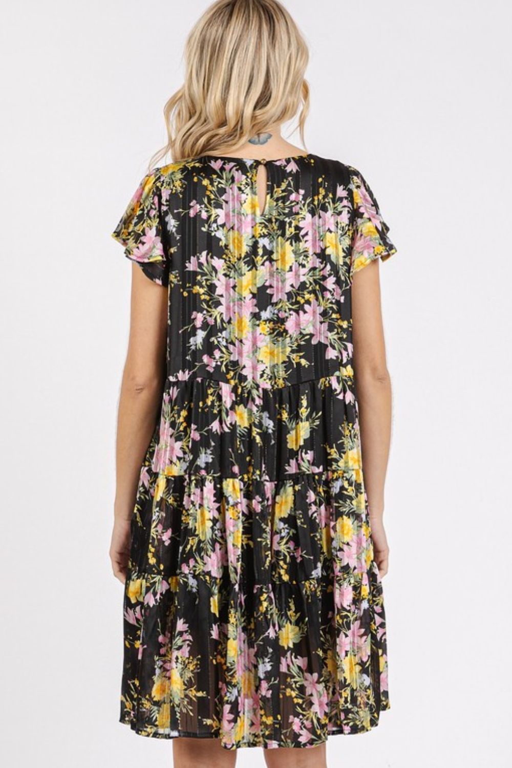New Summer Flower Print Round Neck Flutter Sleeve Tiered Dress For Women – Feminine, Trendy, Romantic & Flattering Design