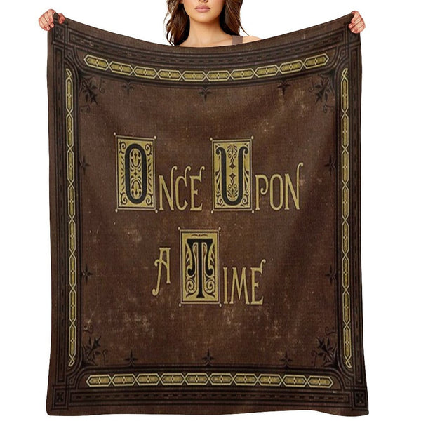 Habia Una Vez Compact Throw Blanket