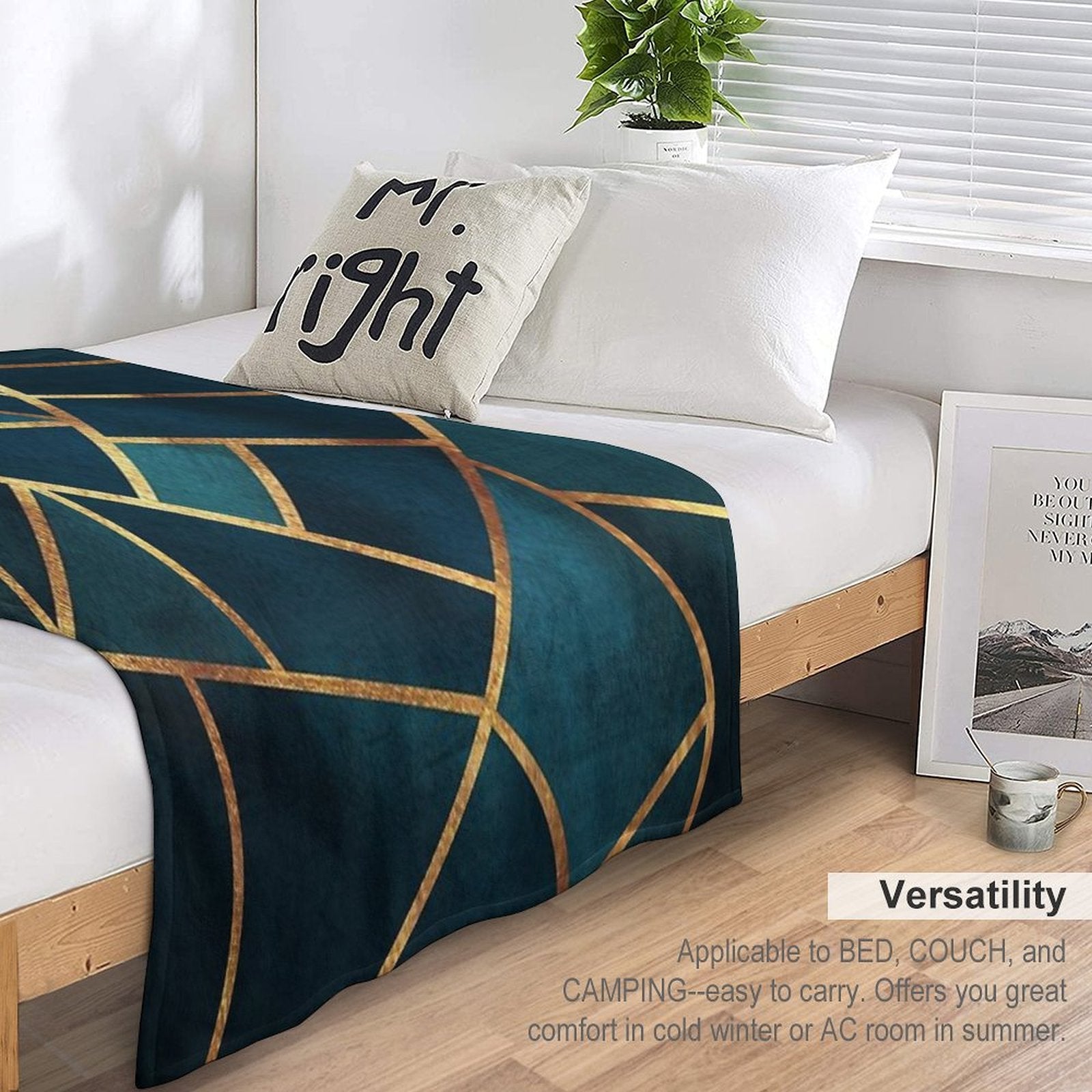 Midnight Green Gold Stone Geometric Gift-ready Throw Blanket