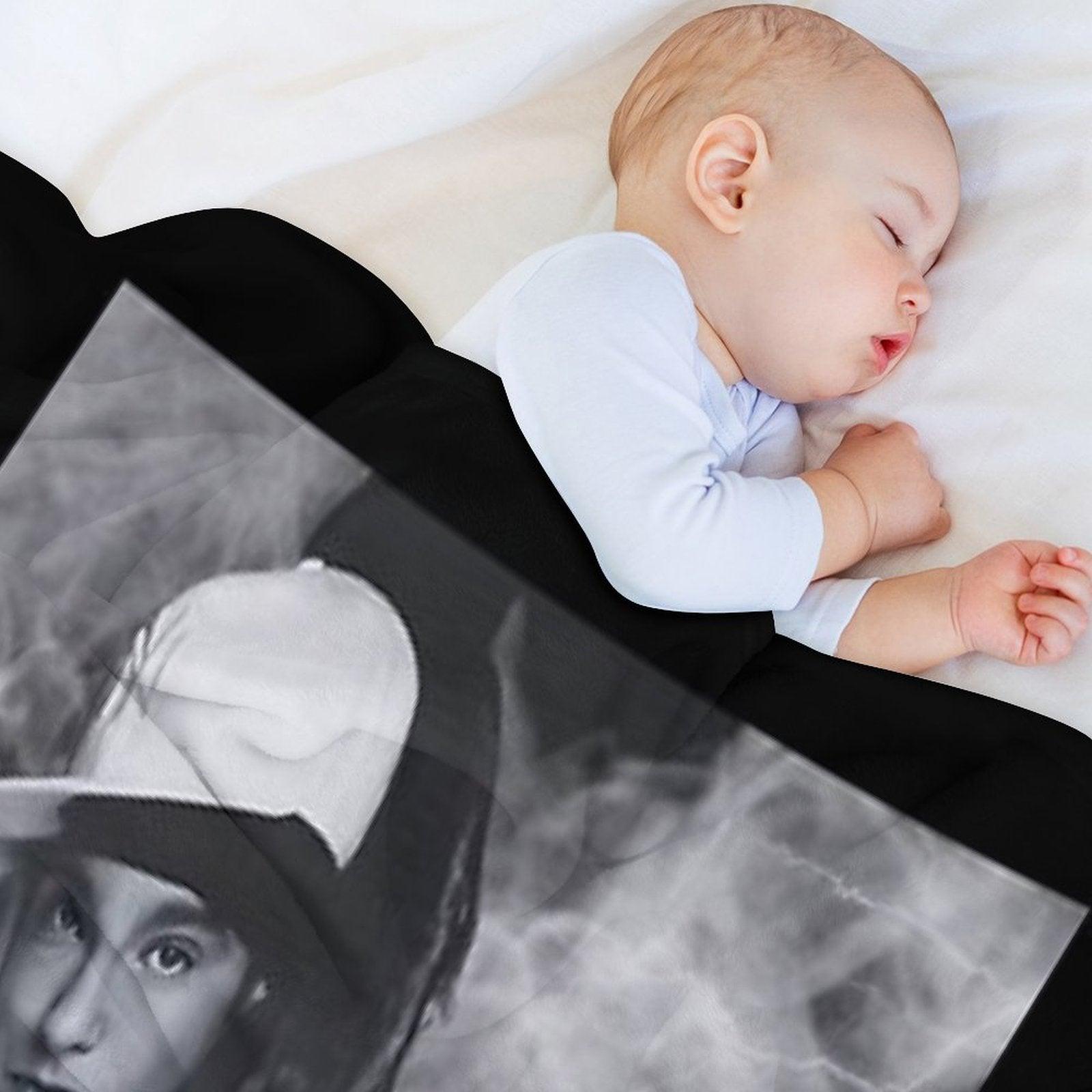 Tom Kaulitz Throw Blanket