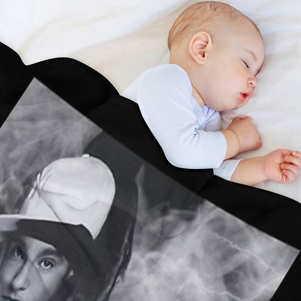 Tom Kaulitz Throw Blanket