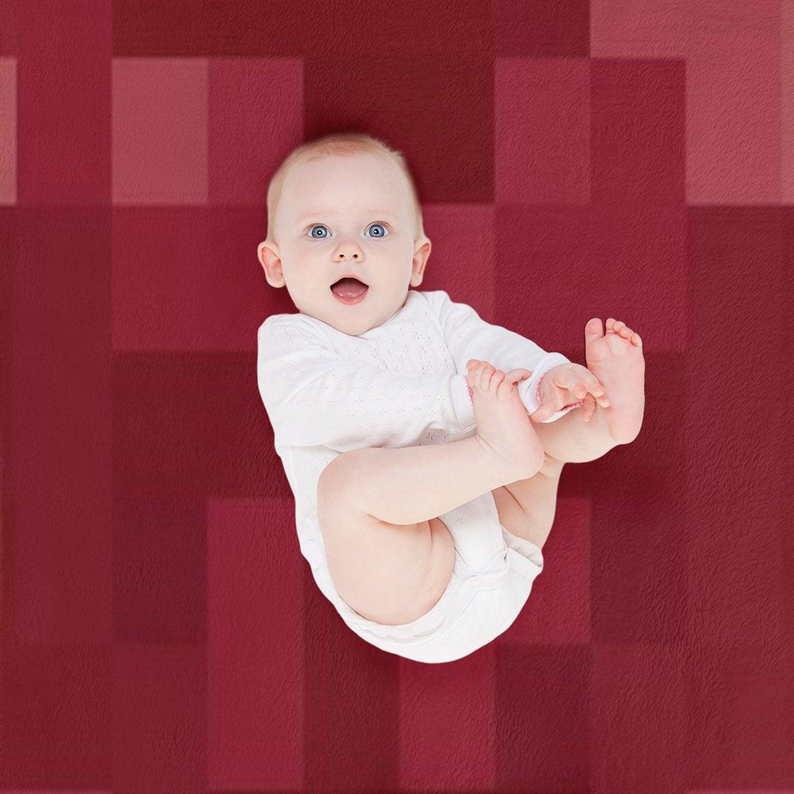 Red And White Pixel  Design Throw Blanket