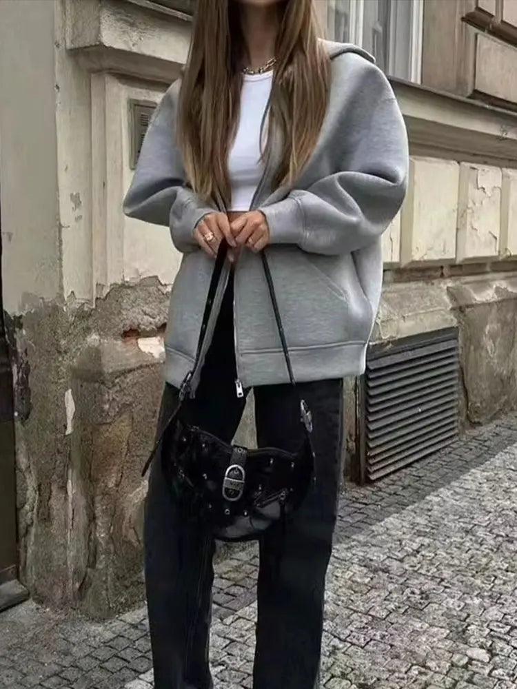 Women's Oversized Zipper Hoodie Jacket with Double Pockets - Casual Autumn/Winter Coat