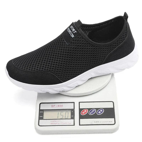 Men's Lightweight Breathable Slip-On Casual Sneakers – Anti-Slip Outdoor Walking Shoes (EU 39-47)