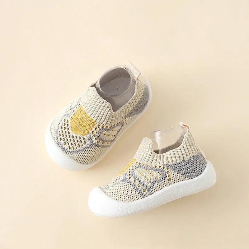 Baby Anti-Slip Breathable First Walker Crib Socks with Rubber Sole (11.5–15.5 cm / 4.5–6.1 in)