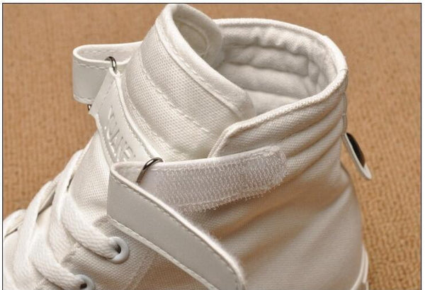 Fashion New Mens Light Breathable Canvas Casual Black White  High Top Solid Color Sneakers Shoes Vulcanized Mens Sports Walking Jogging Non Slip Athletic Sneakers