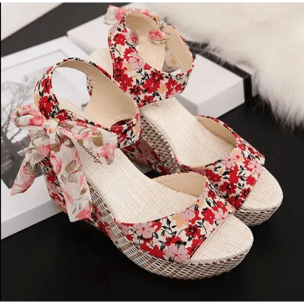 Fashion Women Sandals Luxury Design Elegant High Quality Materials Stylish Womens Summer Sandals