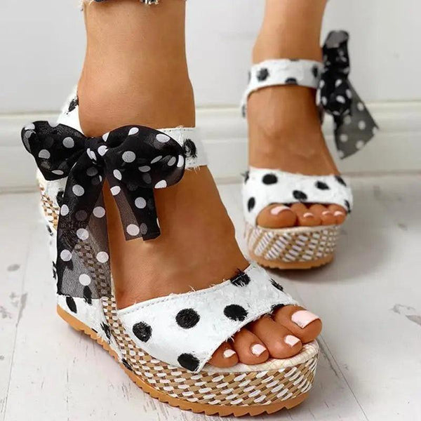 Fashion Women Sandals Luxury Design Elegant High Quality Materials Stylish Womens Summer Sandals