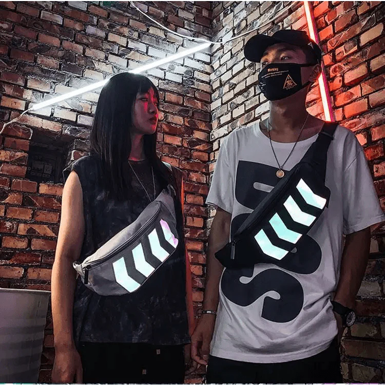 Fashionable Flash Reflective Chest Bag Iridescent Belt  Bum Bag For Travel Festival Sports Unisex Waist Bags