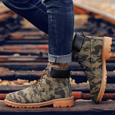 Fashionable high top Martin boots for men casual Baotou workwear shoes autumn and winter men's boots