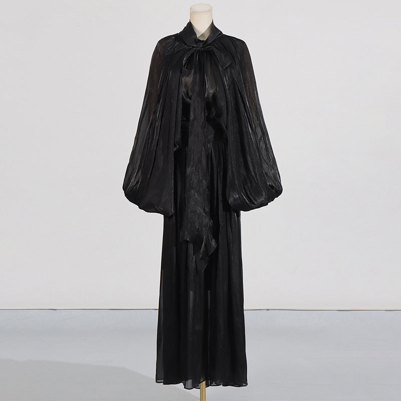 Fashionable niche design bat sleeve lace up pleated dress for women