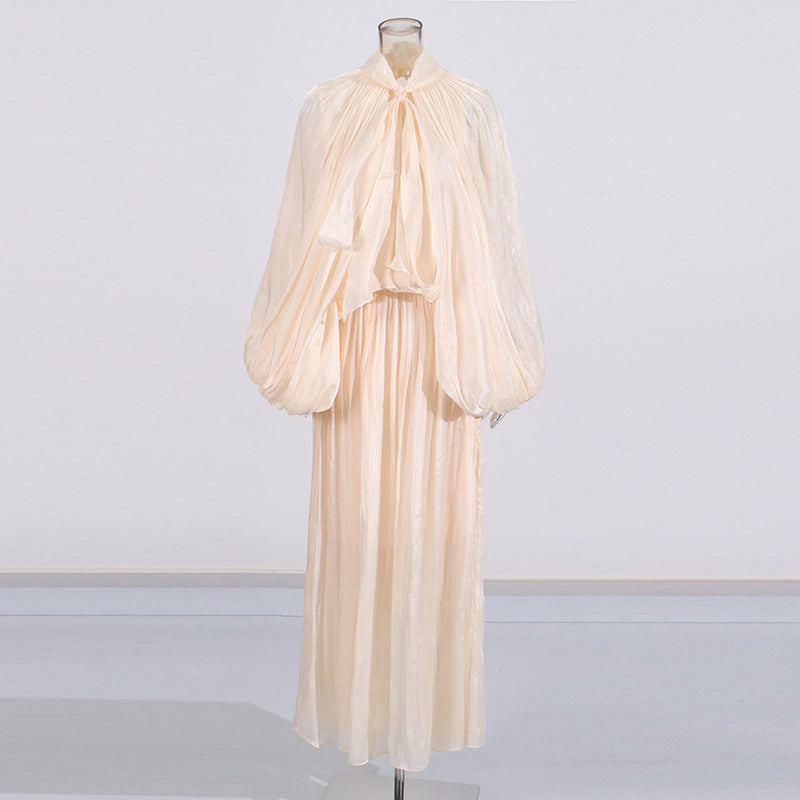 Fashionable niche design bat sleeve lace up pleated dress for women