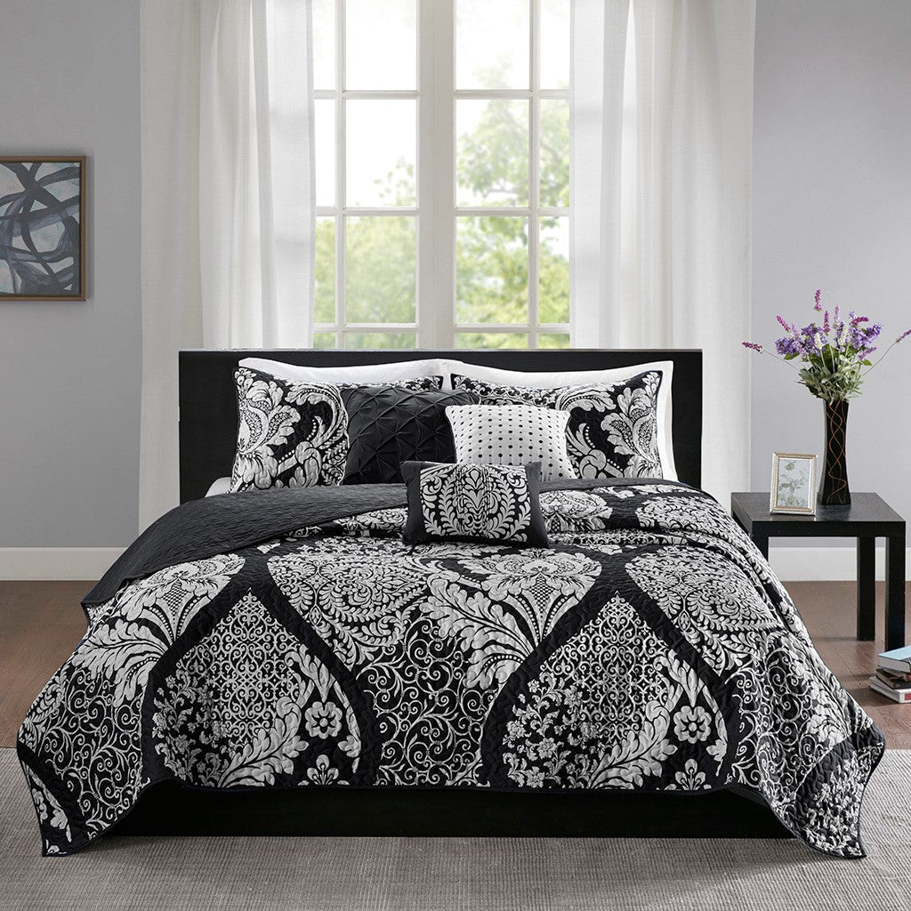 Vienna 6 Piece Printed Cotton Quilt Set with Throw Pillows by Madison Park