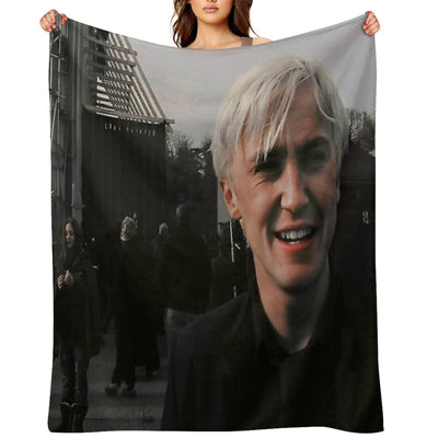 Tom Outside Anti-pilling Throw Blanket