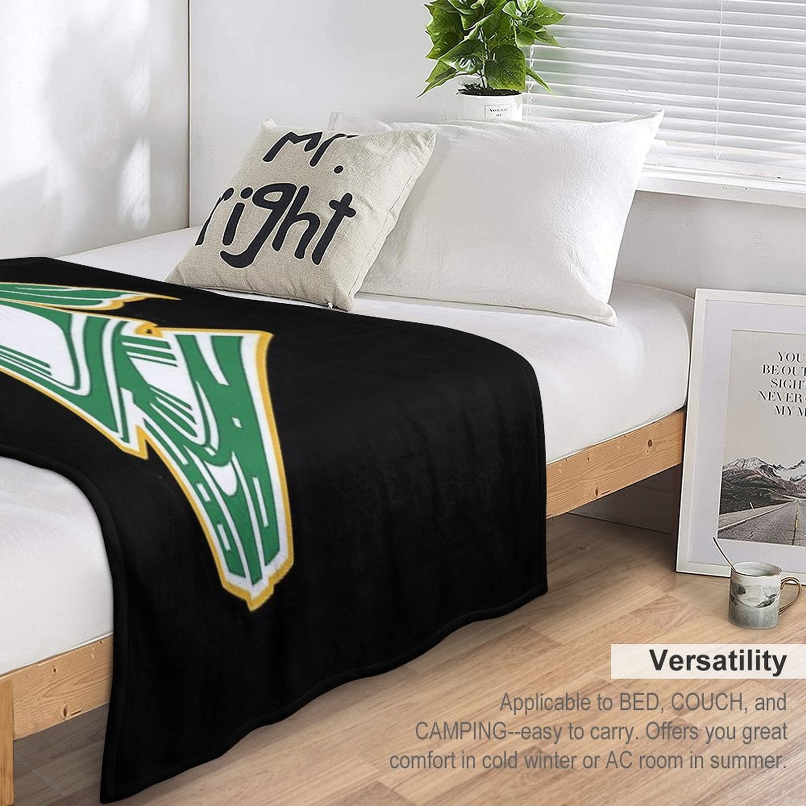 London Knights Sustainable Throw Blanket