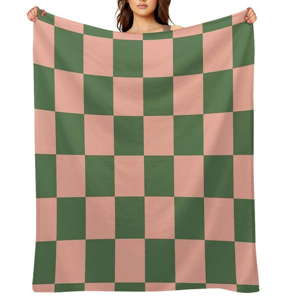 Retro Checkered Pattern Plush Throw Blanket