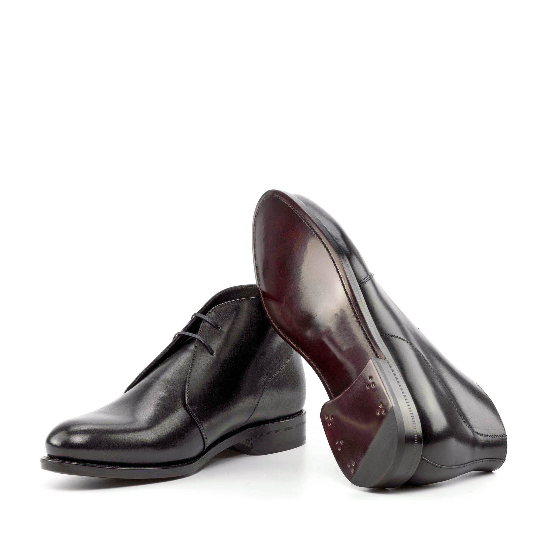 Marquero - Classic Leather Chukka boots for men