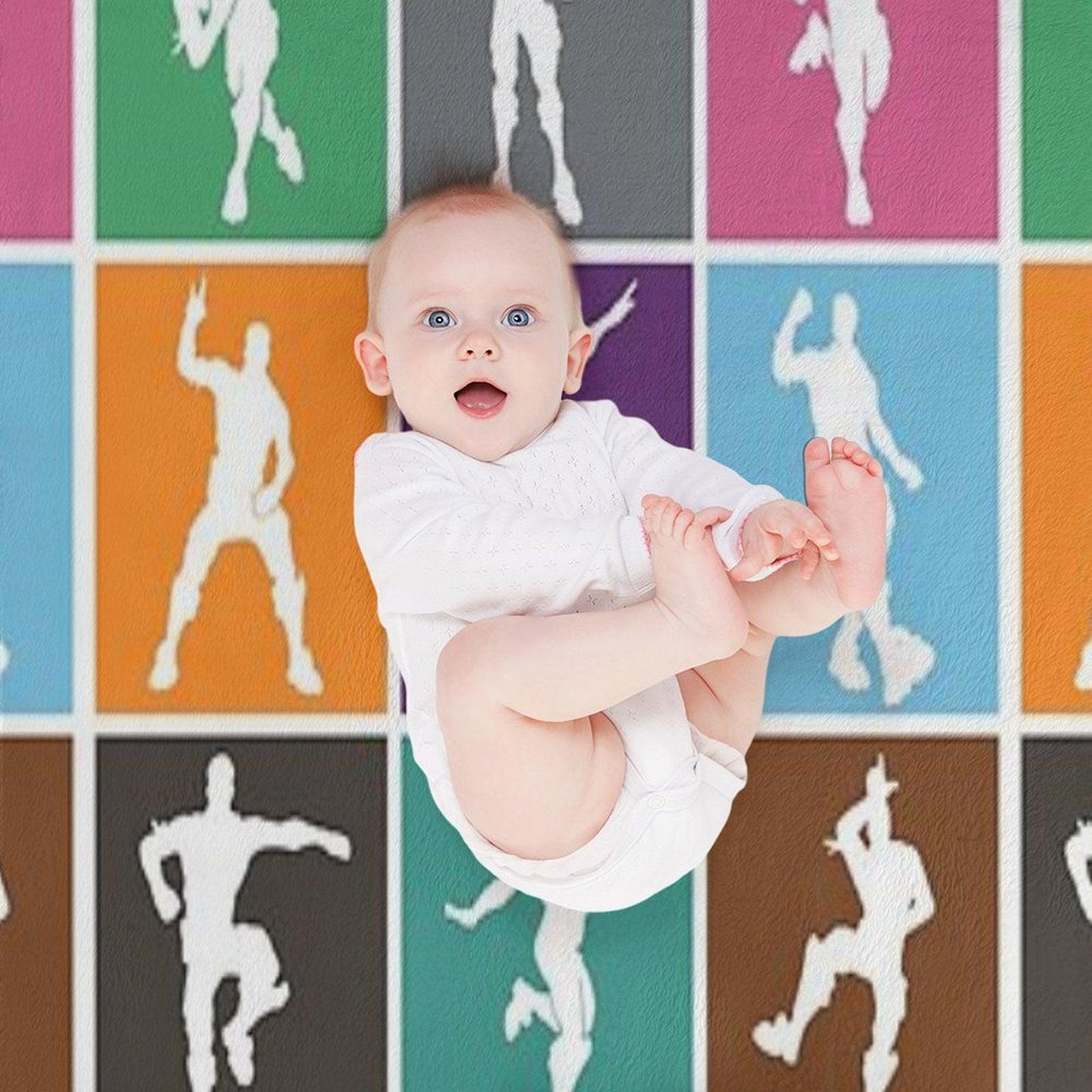 Battle Royale Victory Dance Rainbow Lattice Funny Throw Blanket