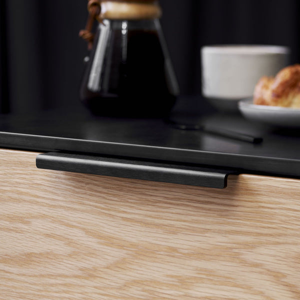 Edge Brushed Matt Black 