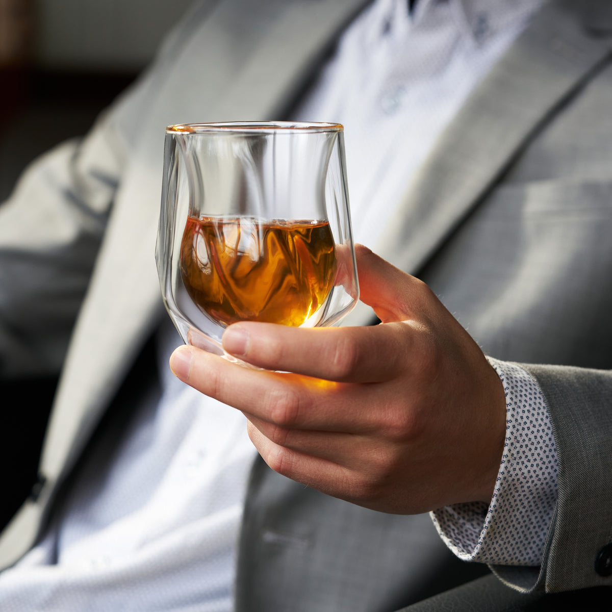 Aerating Whiskey Taster
