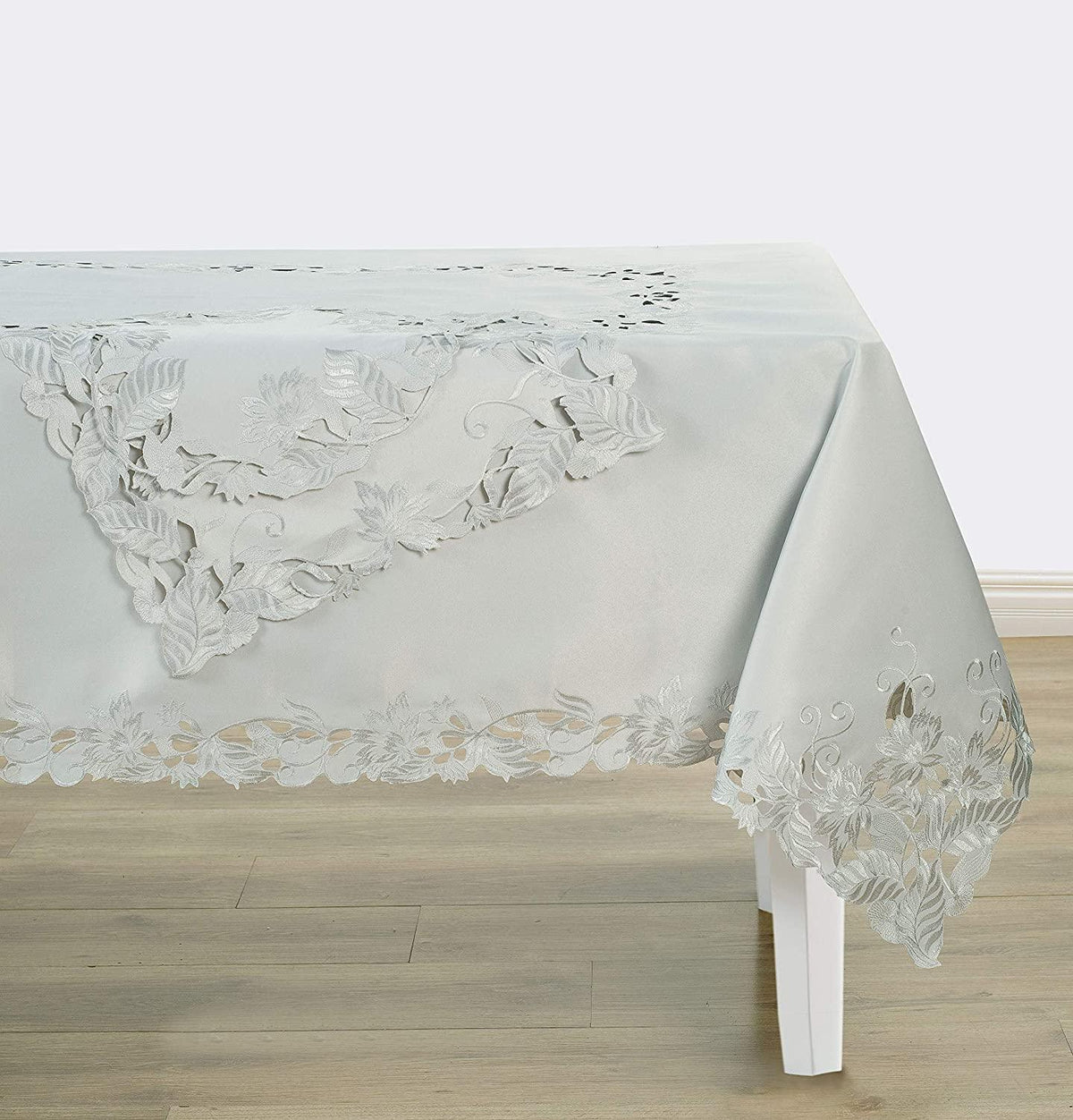 Gray Linen Doilies – Corda Collection, 15 Inch