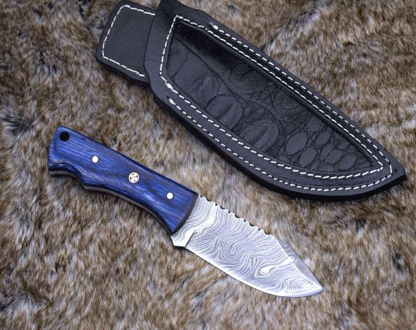 Flint Damascus Steel Skinning Knife with Pakkawood Handle - Gifts for You 'n Me