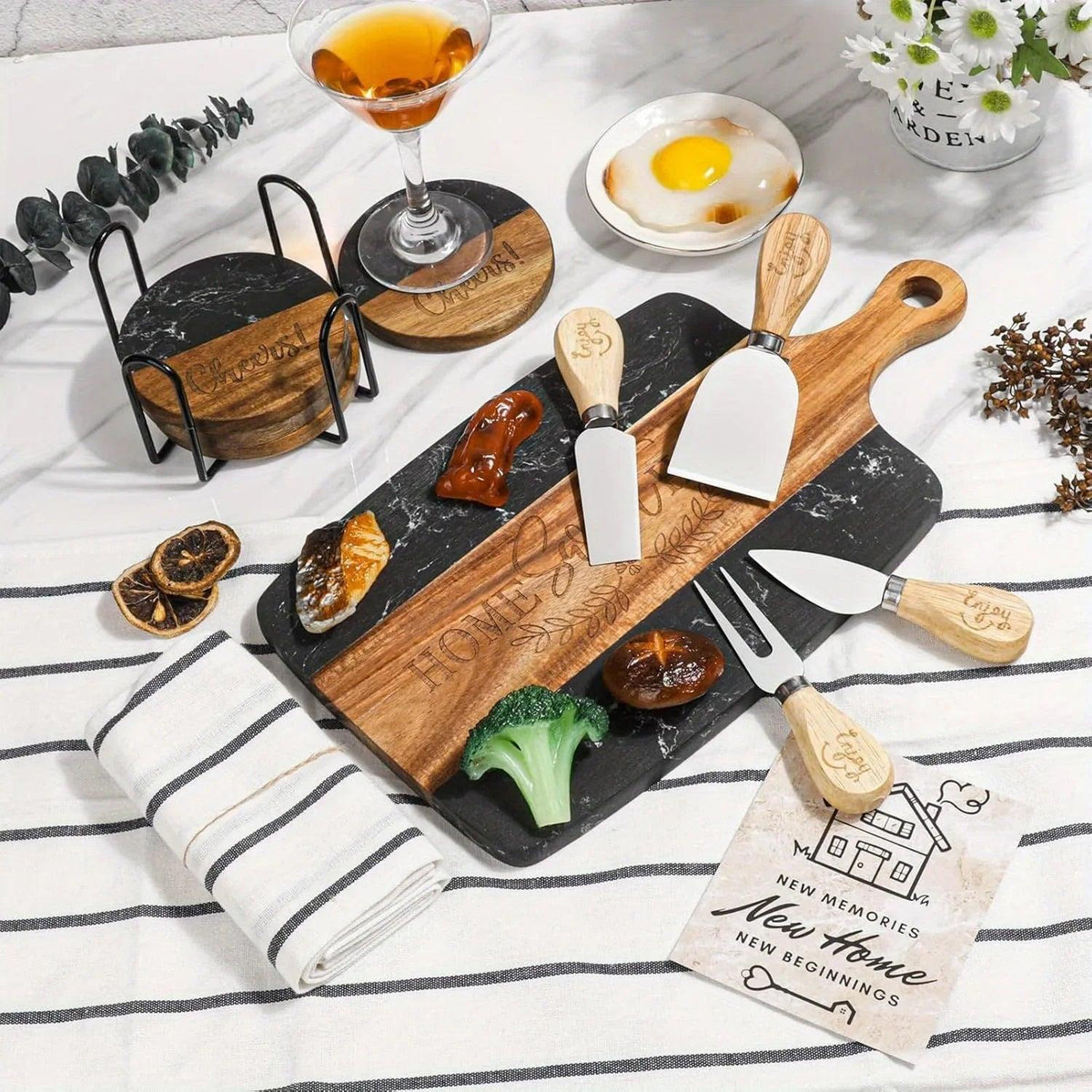 Gift Hamper - Wicker Natural Large
