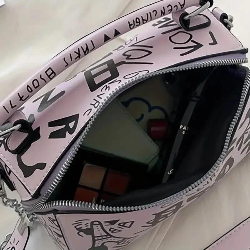 Graffiti Trendy Chain Crossbody Bag for Women