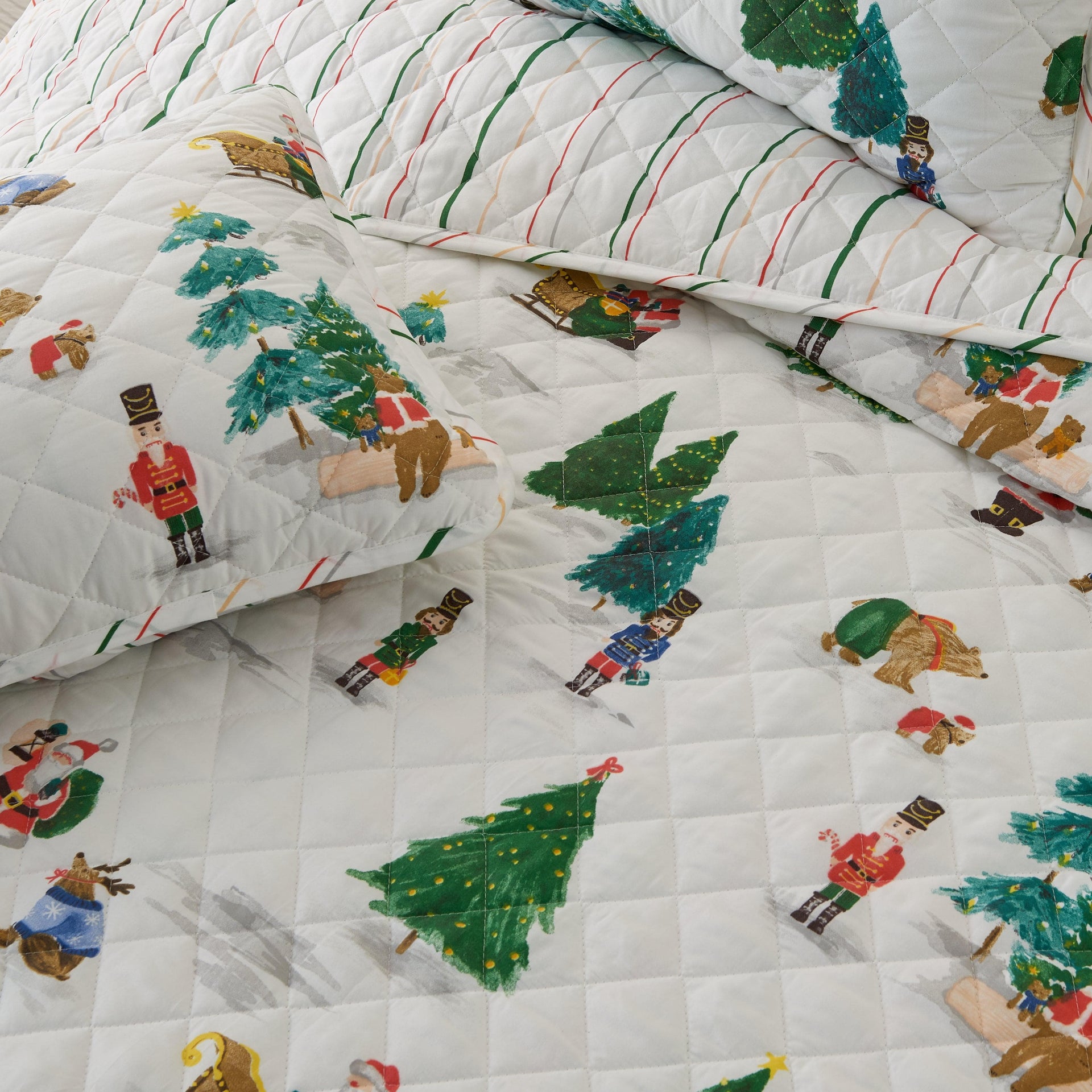 3 Piece Christmas Quilt - Mittens Collection