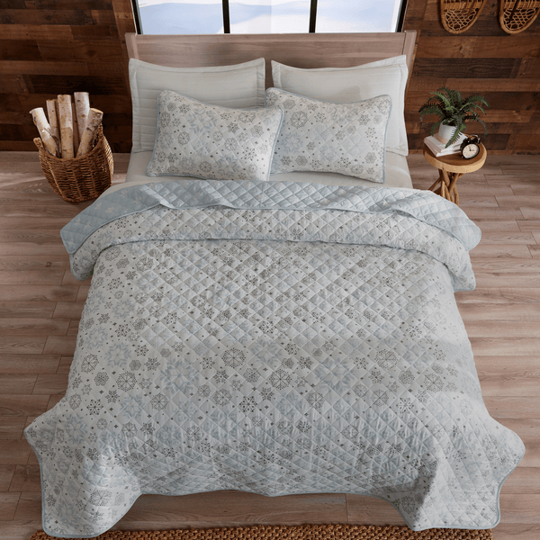 3 Piece Snowflake Quilt - Nova Collection Great Bay Home