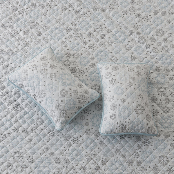 3 Piece Snowflake Quilt - Nova Collection Great Bay Home