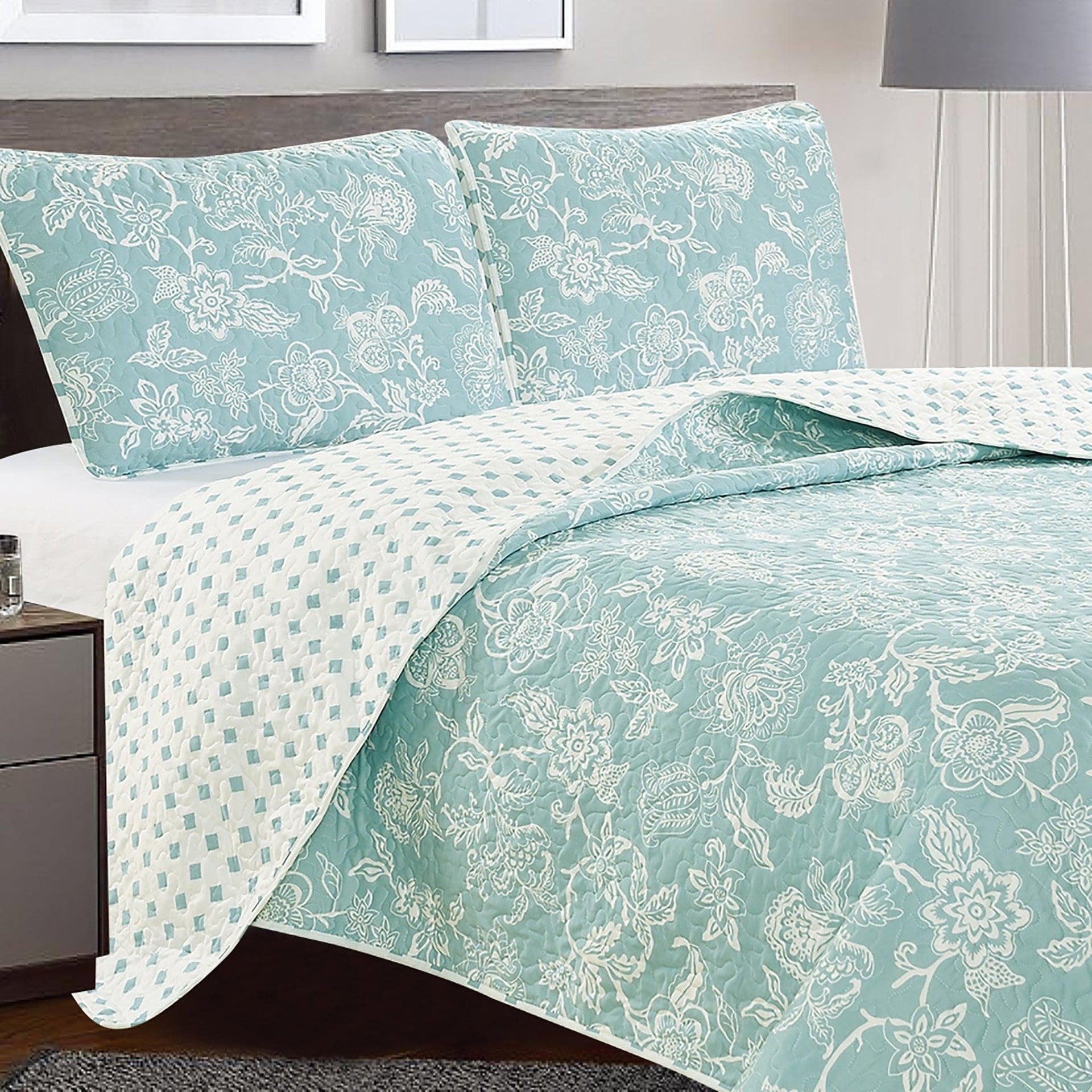 3-Piece Floral Quilt - Emma Collection Great Bay Home
