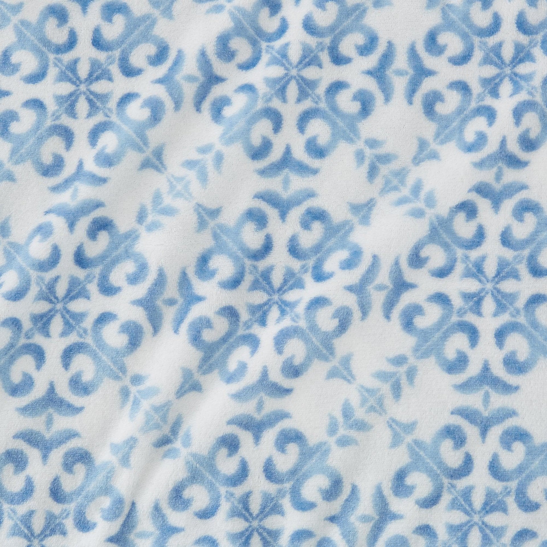 4-Piece Printed Plush Sheet - Velvet Luxe Lattice Collection