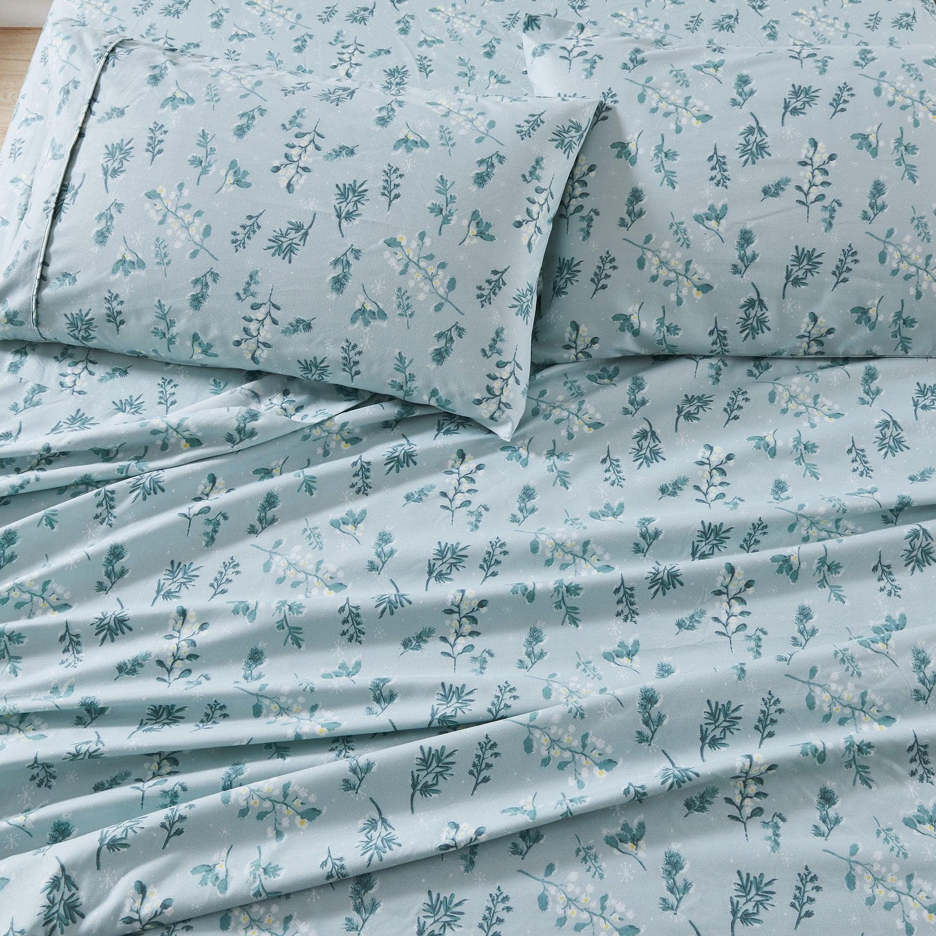 4 Piece Watercolor Floral Microfiber Sheet - Delia Collection