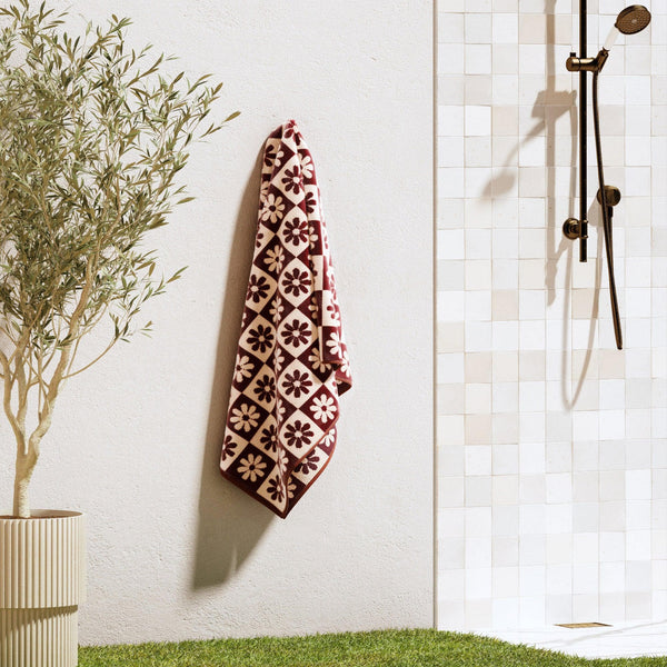 Oversized Retro Printed Beach Towel - St. Barts Collection