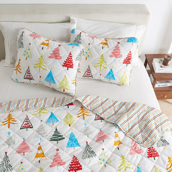 Colorful Holiday Quilt Set - Midnight Magic Collection