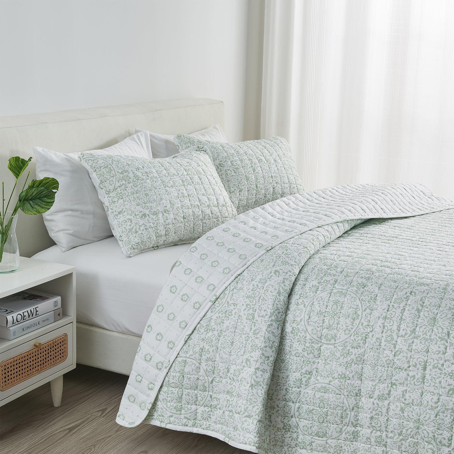 Floral Medallion Printed Microfiber Quilt Set - Kaleigh Collection