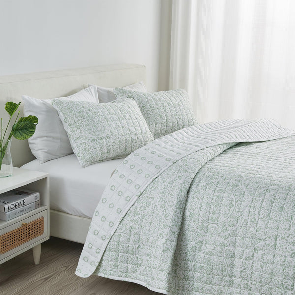 Floral Medallion Printed Microfiber Quilt Set - Kaleigh Collection
