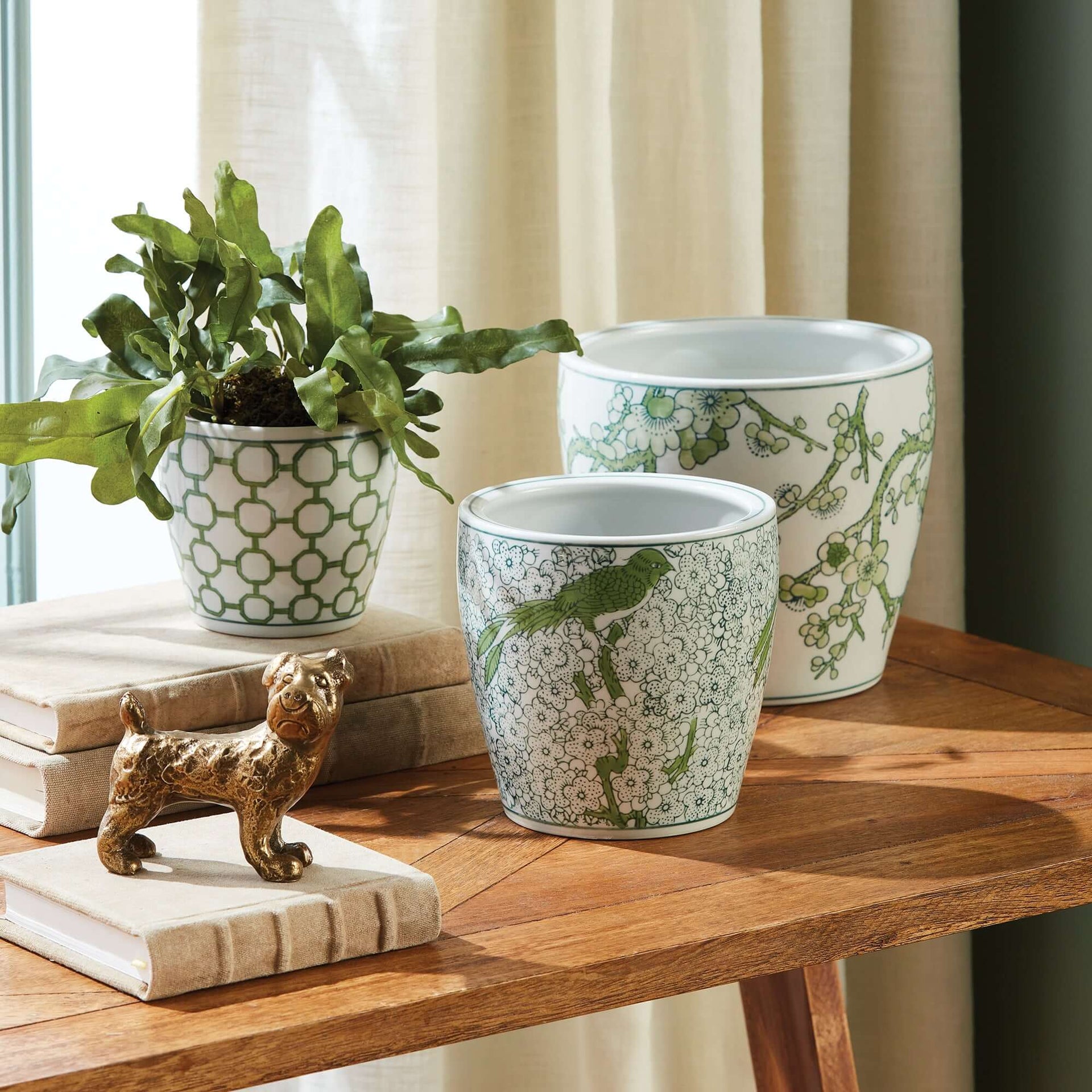 Green and White Chinoiserie Ceramic Planters (Set of 3)