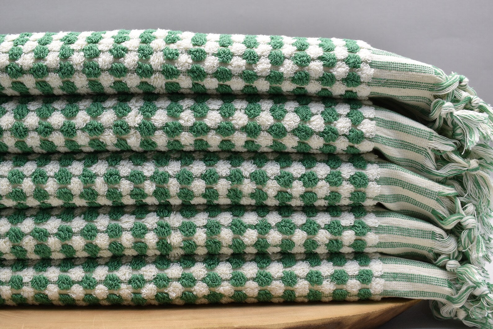 Bubble Green Terry Hand Towel