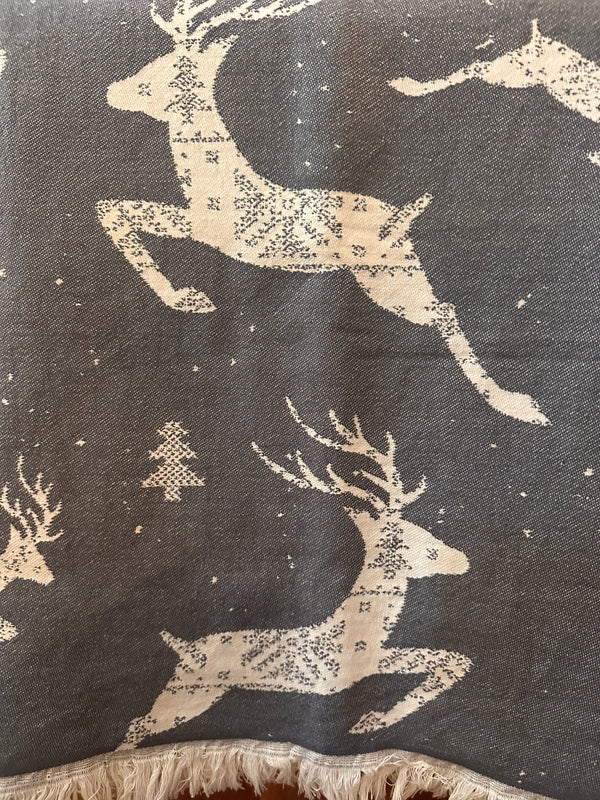 Christmas Reindeer Snowflake Turkish Cotton Throw Blanket 56×72 – Soft Organic Holiday Decor Gift