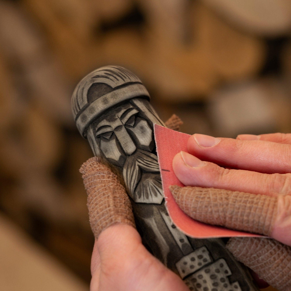 Hand-Carved Thor Figurine – 14 cm (5.7 inches) Wooden Scandinavian God Statue